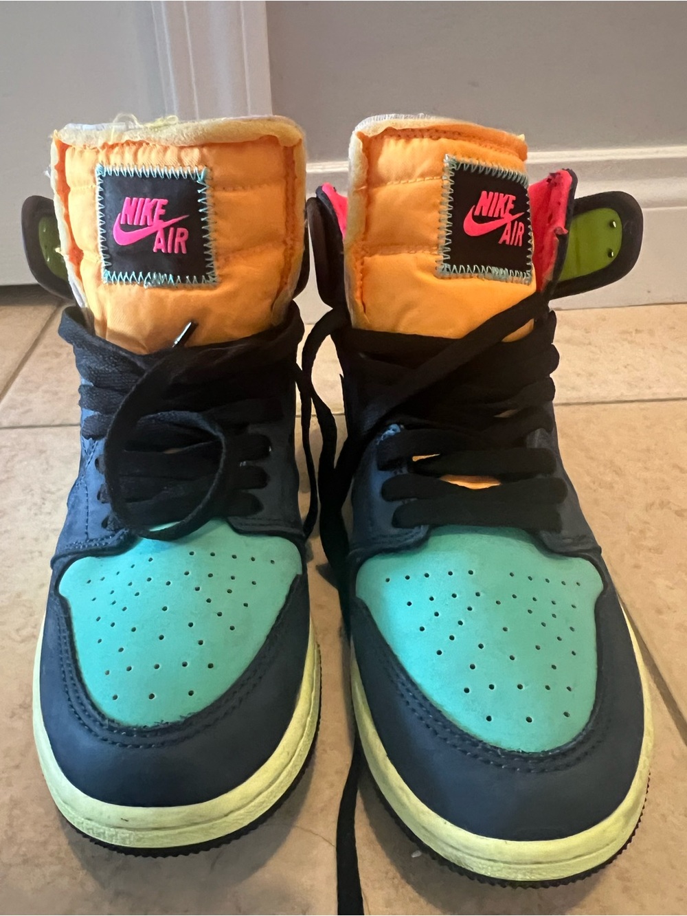 Nike Tokyo Bio Hack Mids - Picture 2 of 6